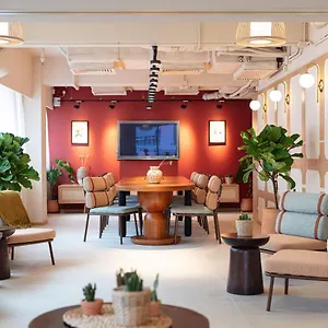 Hotel The Figo