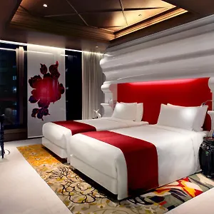 Hotel Mira Moon