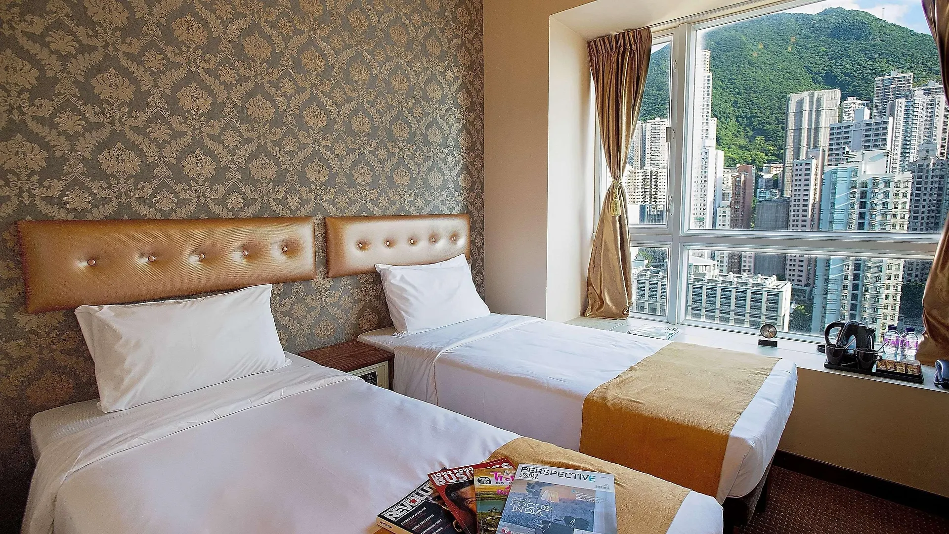 Ramada Hong Kong Harbour View Hotel